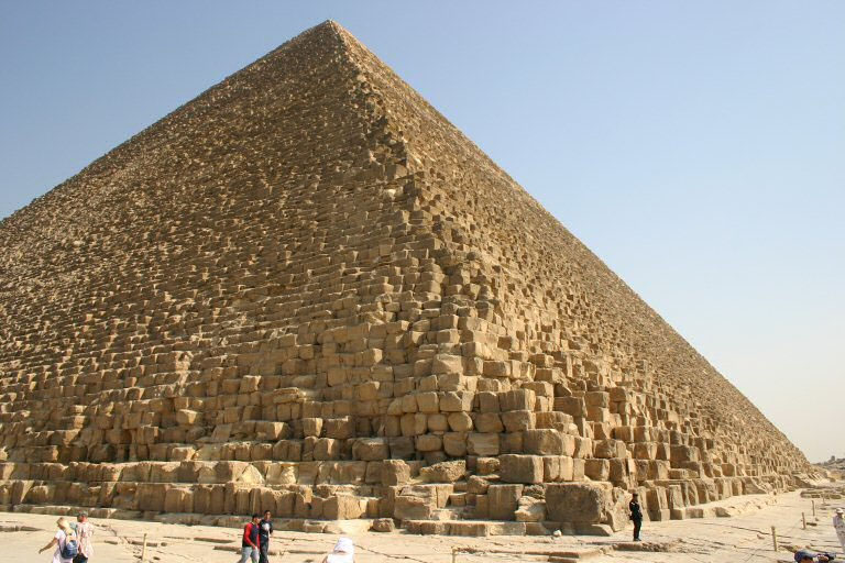 Файл:Pyramide Kheops.JPG