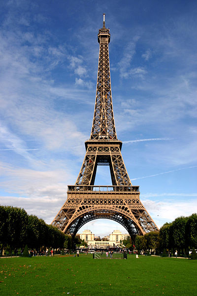 Файл:400px-Paris 06 Eiffelturm 4828.jpg