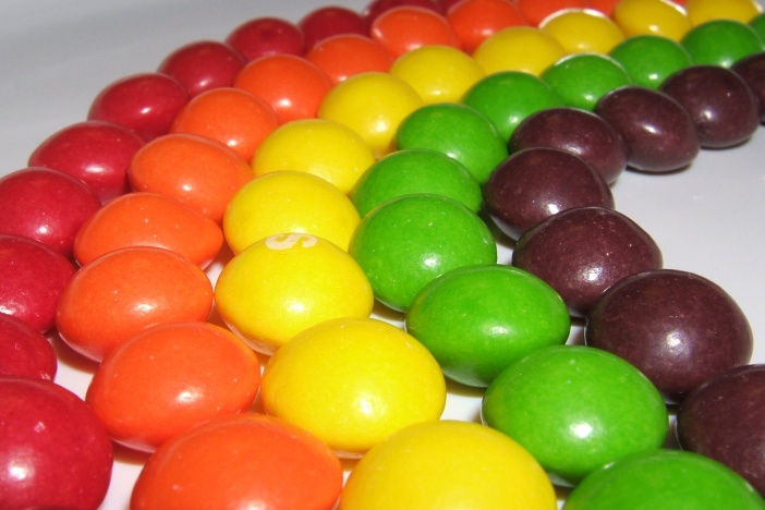 Файл:A Rainbow of Fruity Flavor.jpg