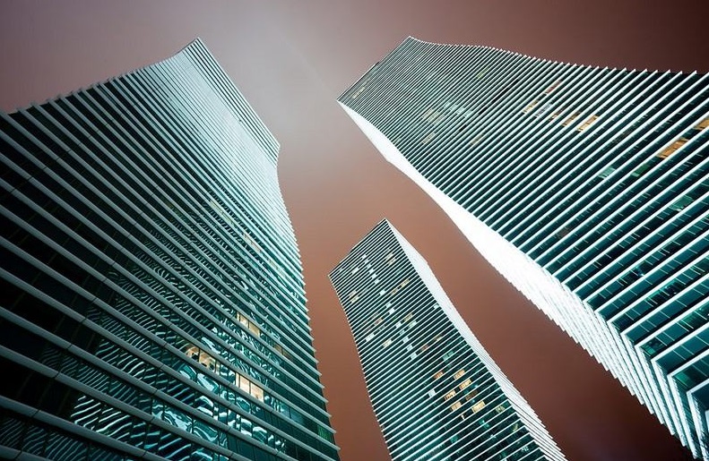 Файл:Астана-небоскрёбы.jpg