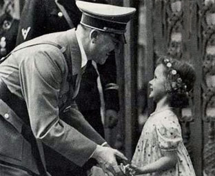 Файл:Гитлер и девочка.jpg