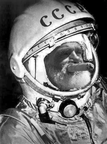 Файл:Первый человек в космосе.JPG