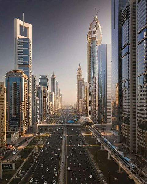Файл:Дубай-трасса.jpg