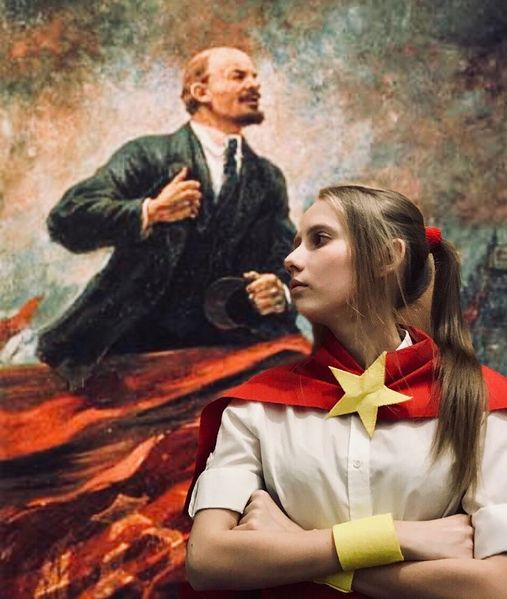 Файл:Ленин-и-девушка.jpg