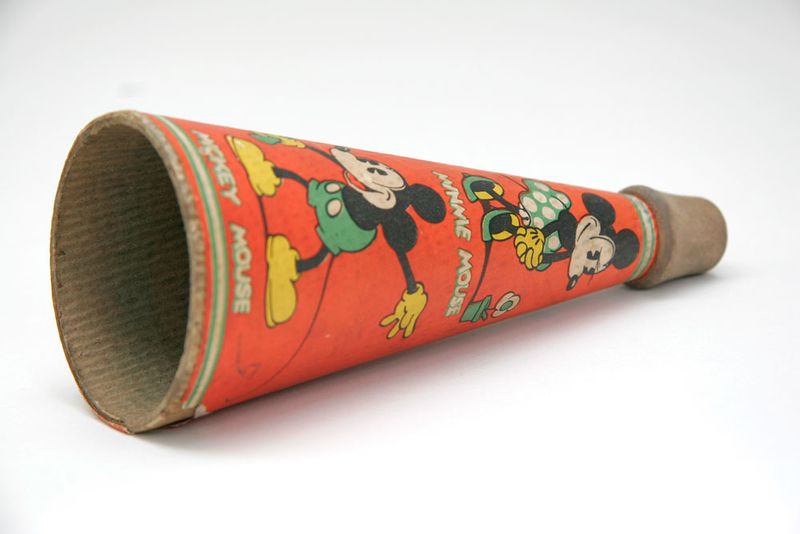 Файл:Mickey mouse antique toy.jpg