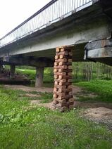 17.6.2021: Типичная опора моста в Белоруссии.