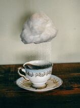 13.12.2018: Кофейный дождь с ванильного неба — щепотка зрелищ, краюха хлеба.